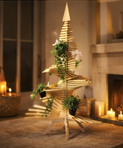 Grand sapin en bois près de la cheminé